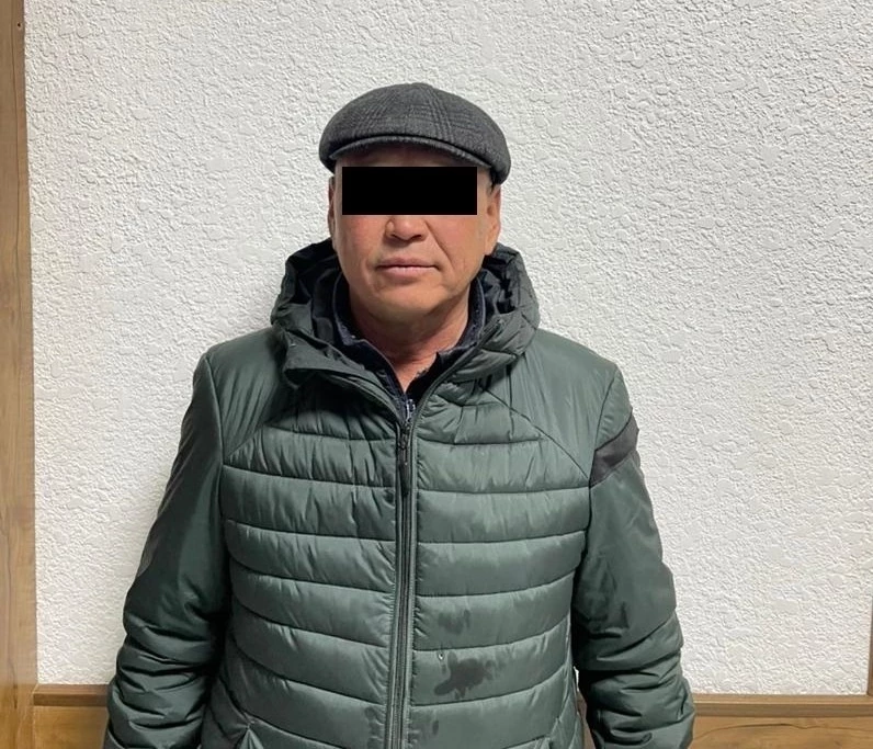 Таласта Минтранс департаментинин жетекчиси пара алуу боюнча кармалды