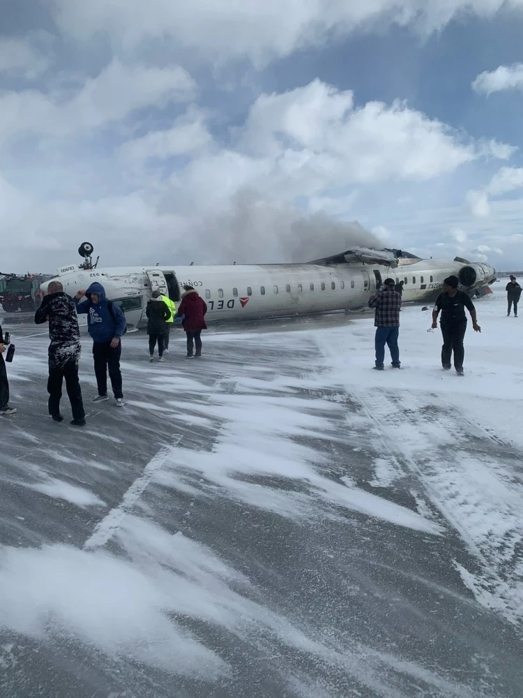 Торонто аэропортунда Delta Airlines учагы конупкады