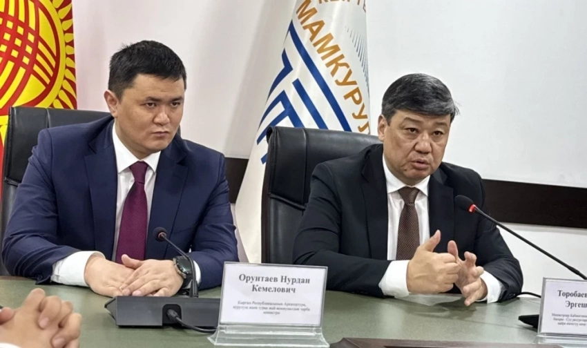 Бакыт Торобаев Нурдана Орунтаевды Минстройдун жамаатына тааныштырды