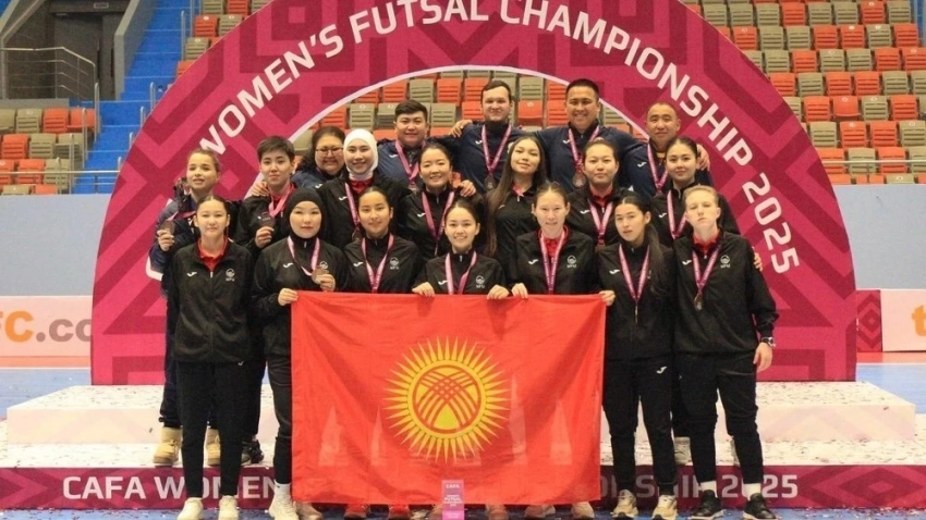 Кыргызстан аялдар арасында CAFA футзалы чемпионатында үчүнчү орунду ээледи