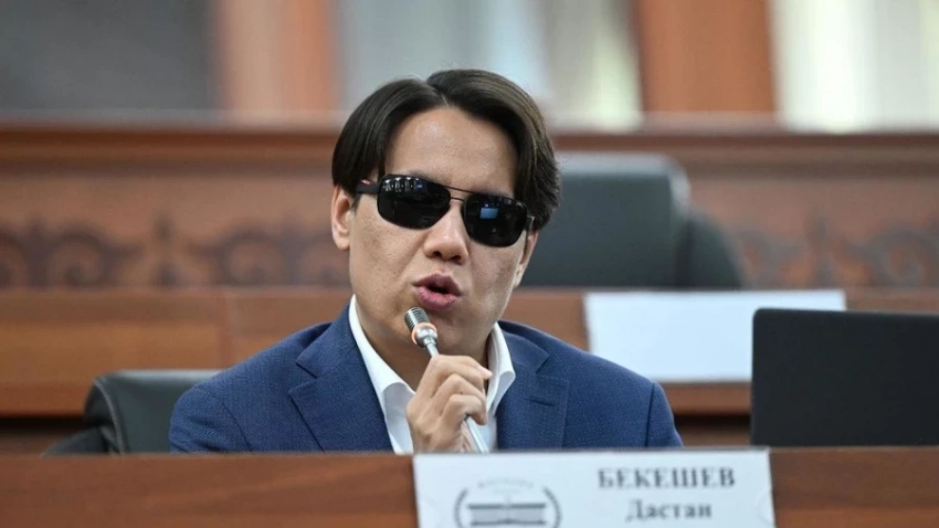 Дастан Бекешев: Талапкерлер өз депутаттарын жакшыраак билишет