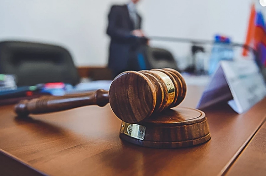 Россияда кыргызстандыктарды «Крокус» терактына justification берген үчүн 3 жылга соттошту