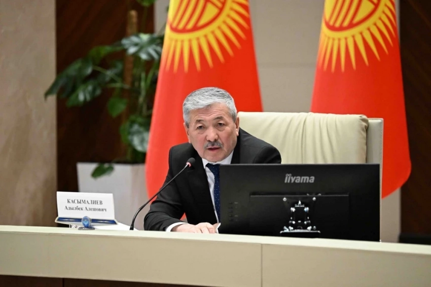 КРда бир катар кызматкерлерге эскертүү жана катуу эскертүүлөр берилди (тизме)