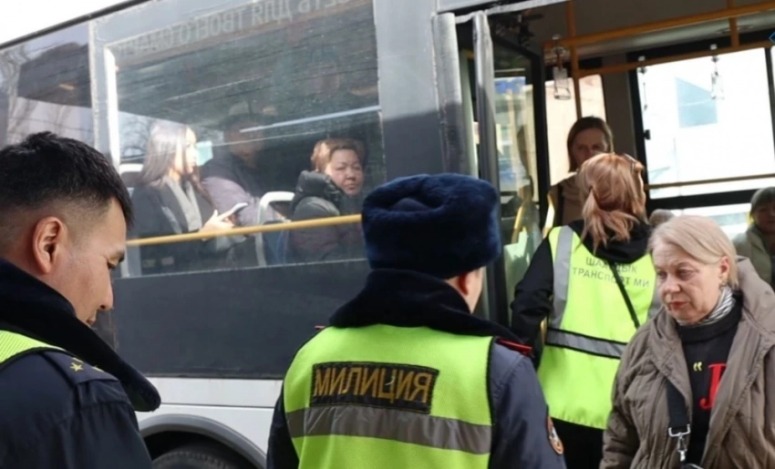 Бишкектеги мэрия "зайц" үчүн коомдук транспортто жаза күттү
