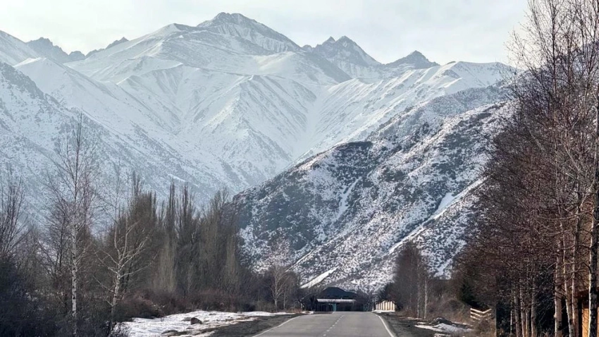 Казакстанда суук жана кардуу аба ырайы уланат