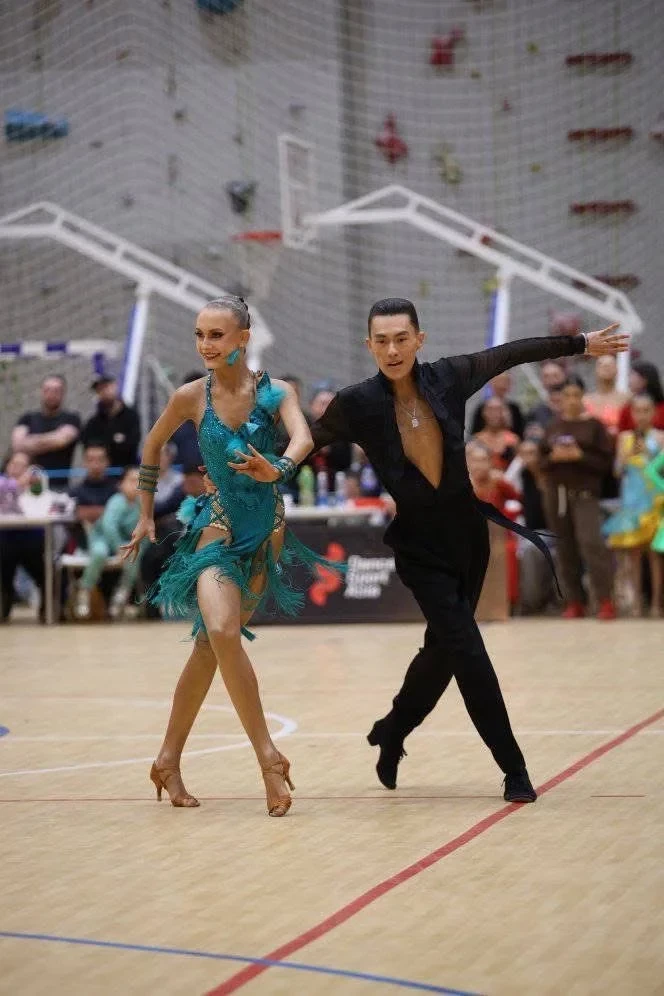 Кыргызстанда бий спортунан чемпионат өттү