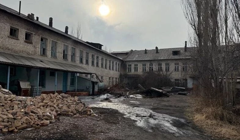 ГКНБ КР мамлекетке Сулюкте жайгашкан мурдагы коомдук оорукананын имаратын кайтарды