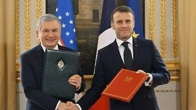 Өзбекстан жана Франция стратегиялык өнөктөштүктү бекиткен декларация кабыл алышты