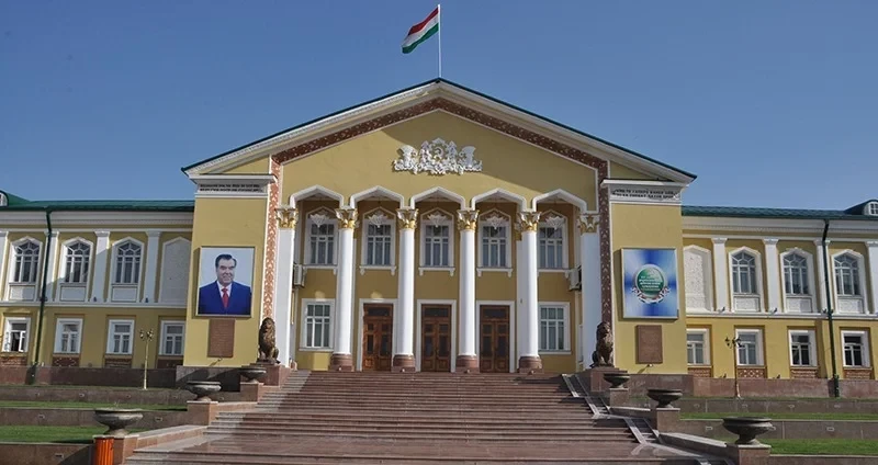 Asman Airlines Бишкек менен Худжанд арасында аба көпүрөсүн ачты