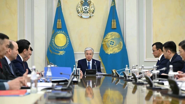 Казакстан президенти Коопсуздук кеңешинин жыйынын өткөрдү