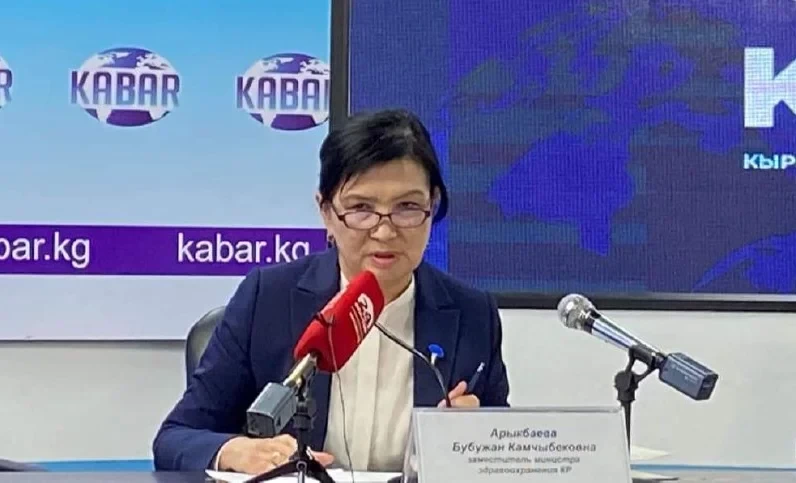 Кыргызстанда кор боюнча эпидемия. 95% ооругандардын – эмдөөдөн өткөн эмес – Денсоолук министрлиги