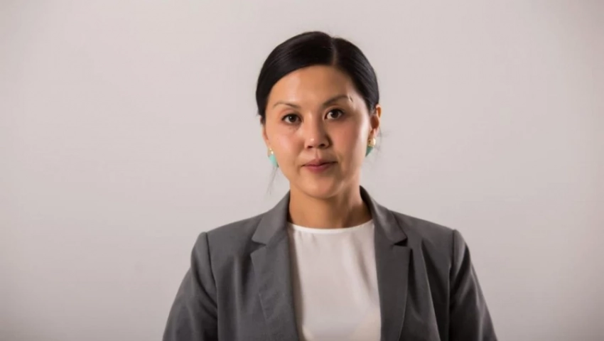 Атыр Абдрахматова: Менин балам №61 мектебинде зыянкечтикке учурады