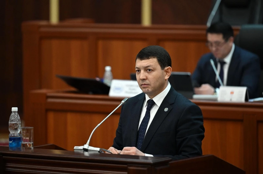 Жогорку Кенеш Мирбек Мамбеталиевди маданият, маалымат жана жаштар саясаты министри кызматына дайындоого макулдук берди