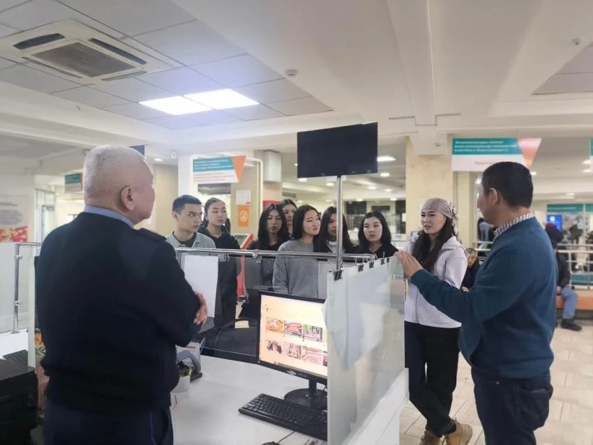 ГНС студенттер үчүн эшик күнү өткөрдү