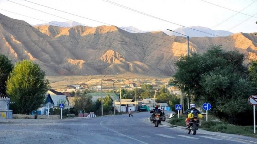 Эксперт: Жогорку окуу жайларын Нарынга көчүрүү жакшы