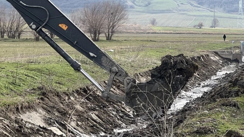 18 гидротехникалык курулуштардын оңдолгону Түштүк-Казакстан облусунда селдин алдында даярдык үчүн