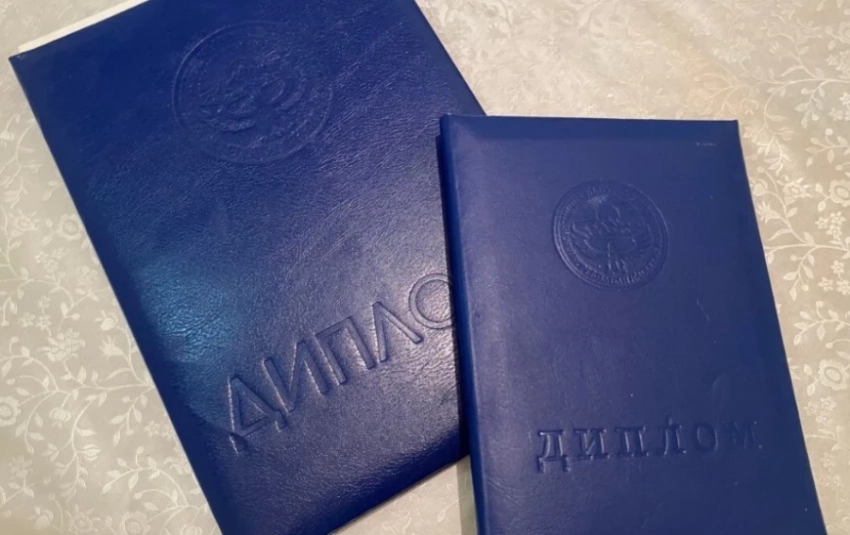 Баткендеги профлицеде дипломдордун мыйзамсыз берилген фактысы аныкталды