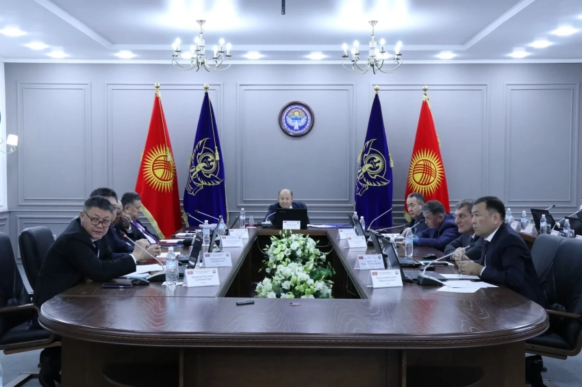 Эмгек министрлигинде мыйзам бузуулар жана финансылык кемчиликтер табылган