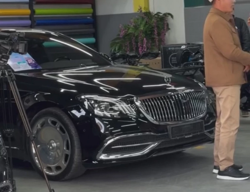 Кыргызстандык Maybach жана $30 миңди эки жаштагы Хамзанын дарыланууга кылган кайрымдуулугу