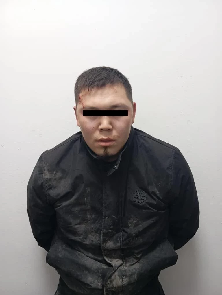 Бишкекте бычак менен жабыркагандоо. Күйүп калган жарандар ОПГ мүчөлөрү