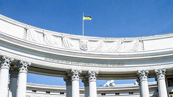 У Ukraina Tышкы иштер министринин айтканы боюнча Киевдин НАТОго керектүүлүгүнүн себеби