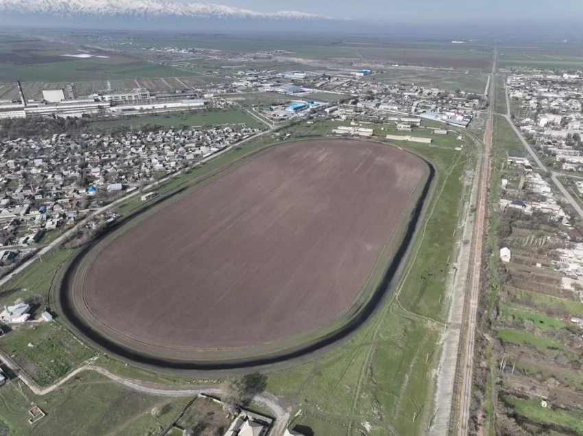 ГКНБ: Токмок районунда мыйзамсыз приватизацияланган ипподромду кайрадан мамлекеттик менчикке кайтарып берди