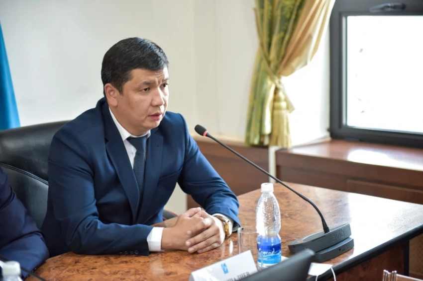 Бишкек шаарынын мэри Айтматов проспектин кеңейтүүсү боюнча түшүндүрмө берди