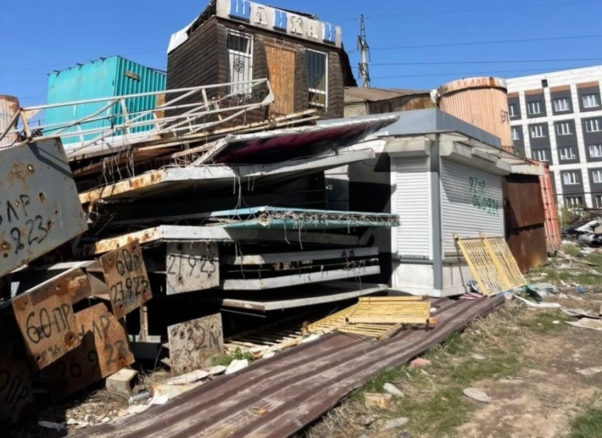 Бишкекте өндүрүш базасын металл калдыктардан жана калдыктардан тазалайт