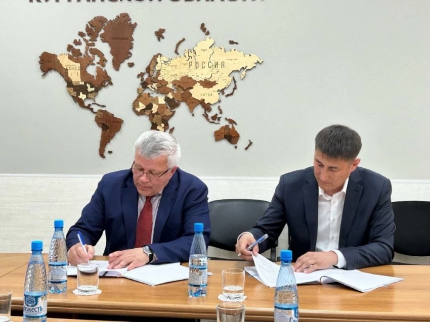 КР жана Варгашин заводу аэродромдук техника сатып алуу боюнча келишимге кол коюшту