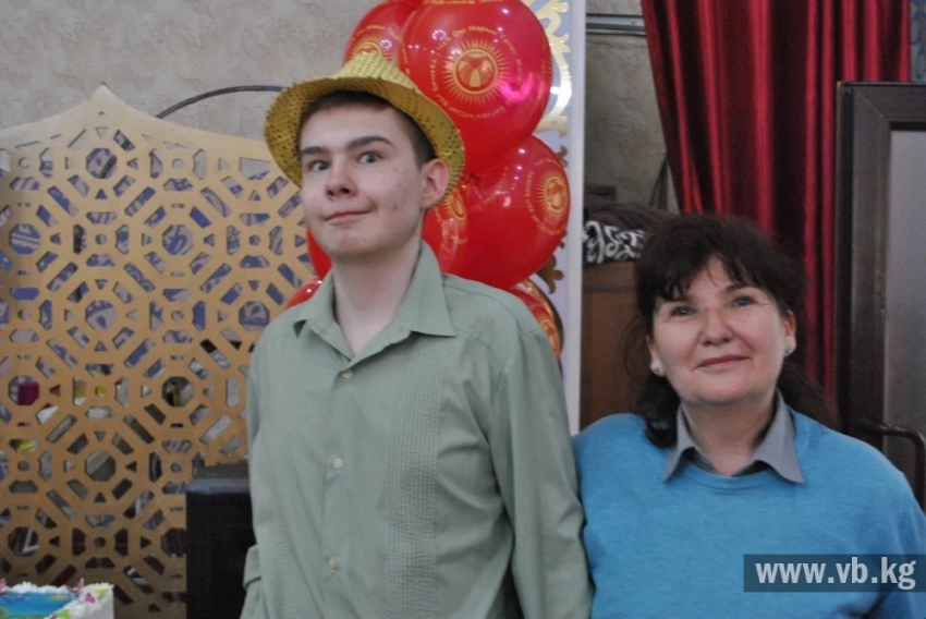 Музыка кандайча куткаруу болду: Мишанын аутизм менен тарыхы