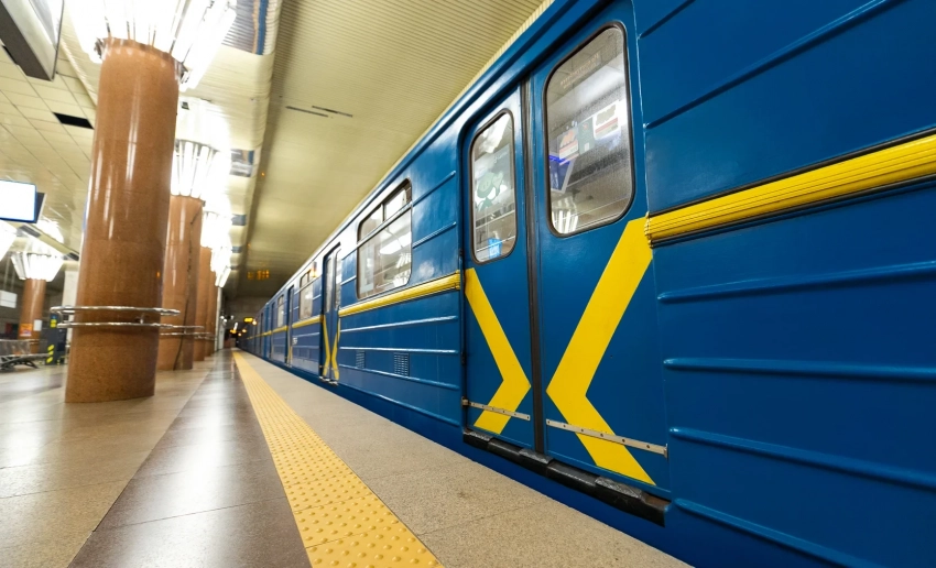 Бишкекте метро курууну сунуштаган депутат, жолдорду кеңейтүүнүн ордуна