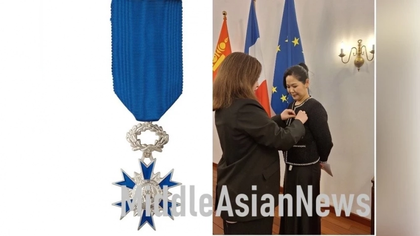 Монголка француз Улуттун «L'Ordre du Mérite» орденинин кавалери болду