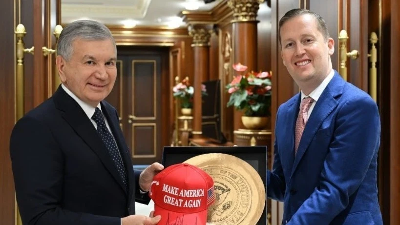 Президент Узбекистана обсудил повестку саммита «С5+1» со спецпосланником Трампа