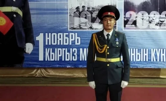 Как милиционер спас лебедя: будни тех, кто стоит на страже природы