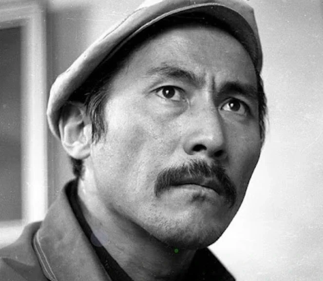 В Бишкеке пройдет иммерсивный вечер памяти Суйменкула Чокморова