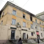 Мэр Бишкека посетил пострадавших от пожара