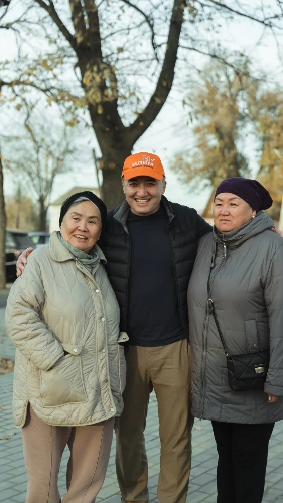 "Позвольте быть вашим сильным голосом в ЖК": Илим Карыпбеков о задачах и видении страны