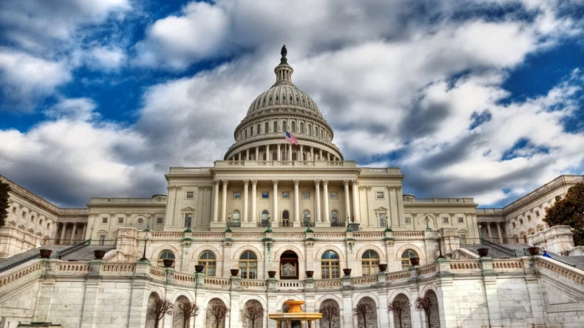 Продолжающийся шатдаун в США стал самым длительным в истории страны