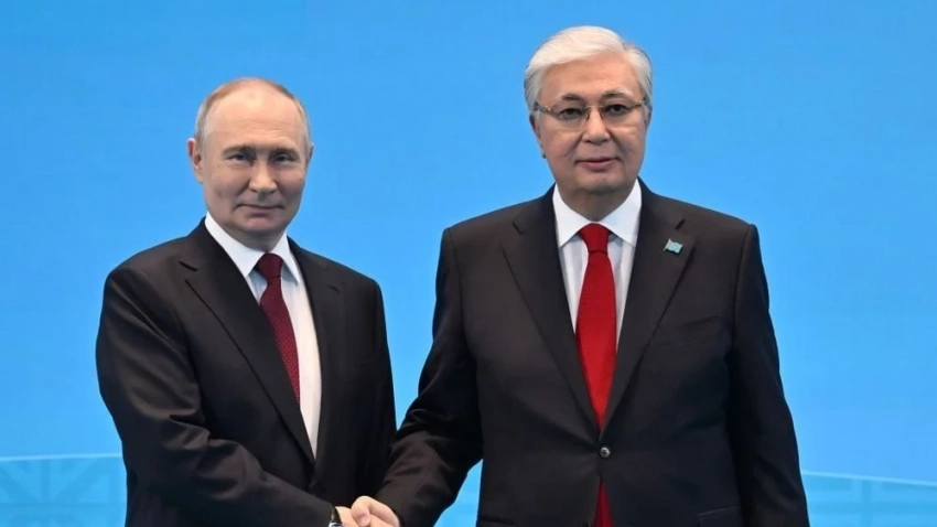 Кремль: Токаев посетит Россию с двухдневным визитом 11 и 12 ноября