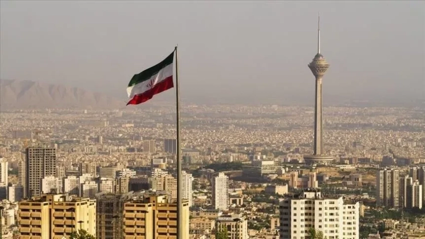 Иран не будет переносить столицу