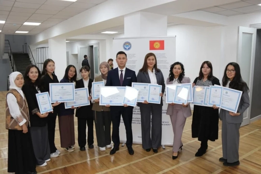 В Бишкеке подвели итоги конкурса молодых учёных и инноваторов