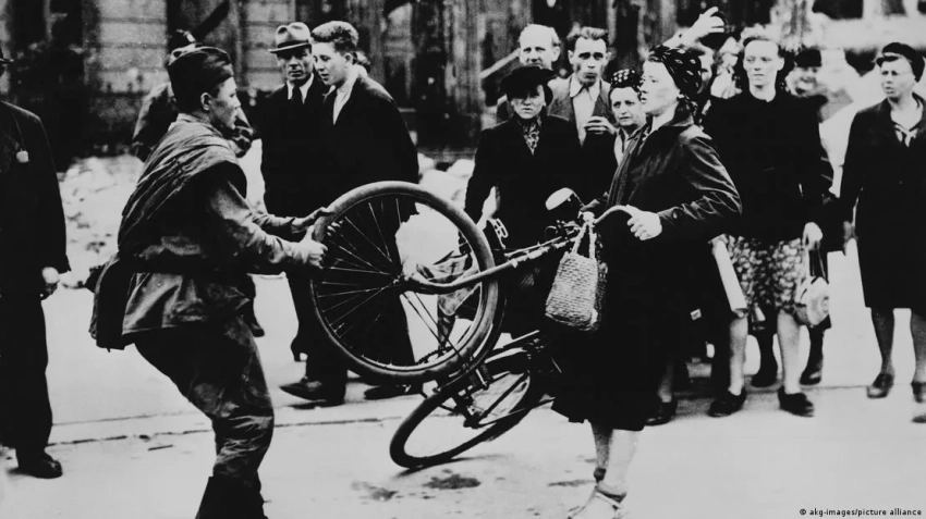 «Русский ребенок» — как немки скрывали «детей оккупации», рожденных в том числе от советских солдат?