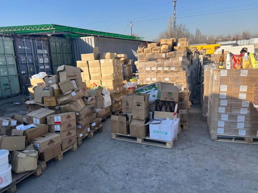 Кыргызстан — не свалка для иностранных списанных продуктов: ГКБН утилизирует конфискованную фальсифицированную продукцию