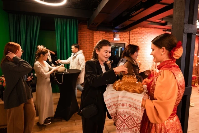 Кыргызстанские журналисты и блогеры приняли участие в международном проекте АНО «Евразия» «Узнай Россию»