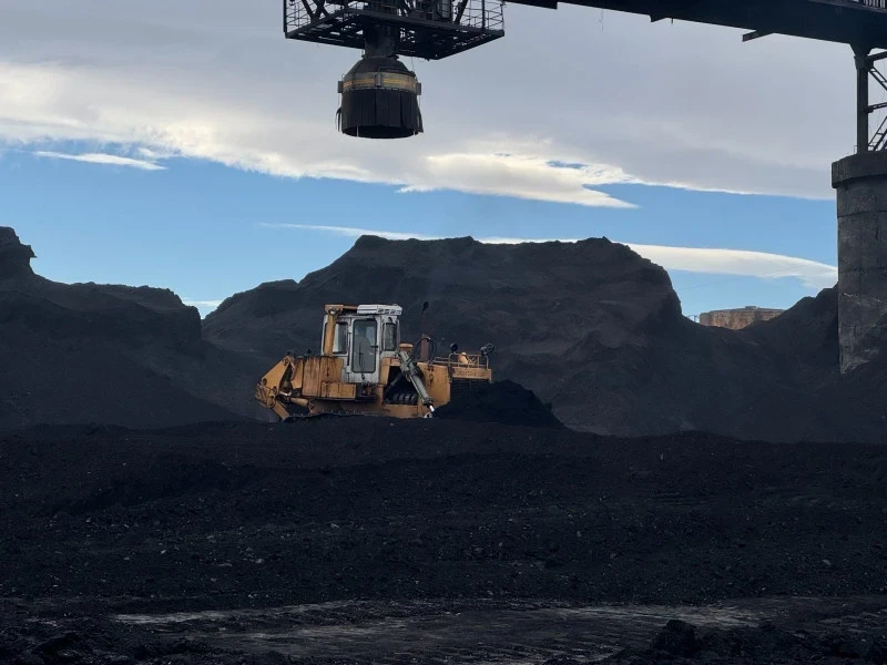 Хватает ли Бишкеку угля? Последние данные о запасах на ТЭЦ столицы и эпичные фото