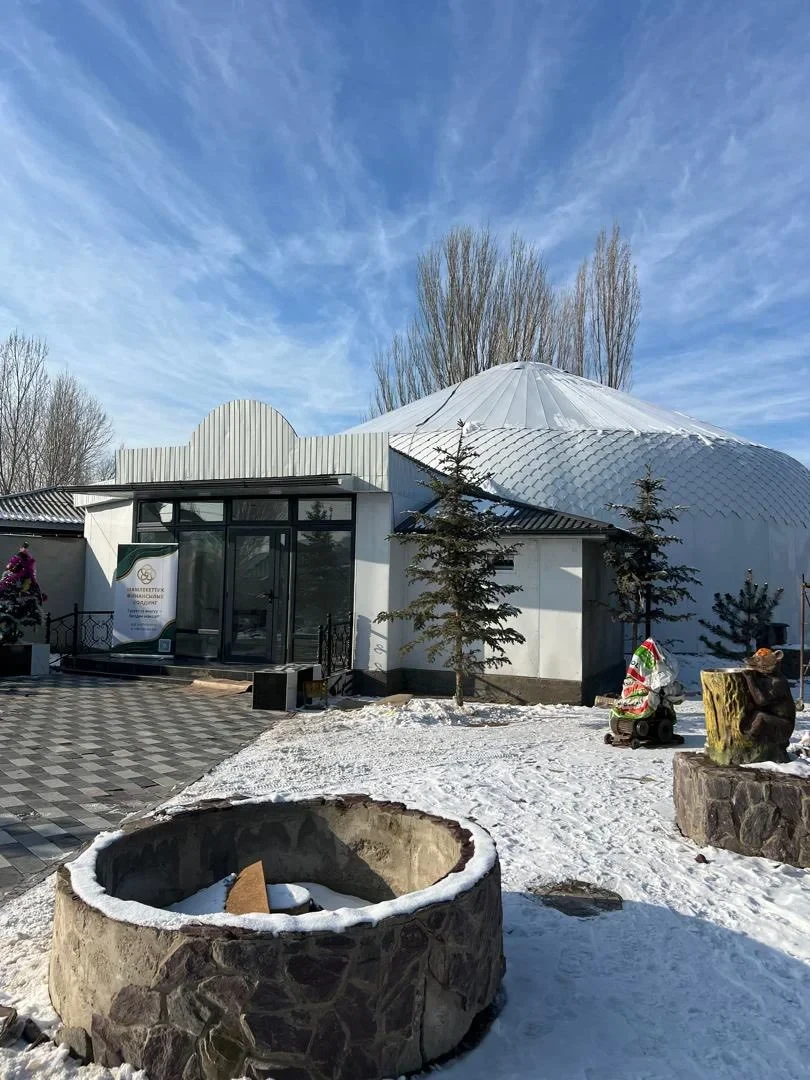 В Кочкорском районе открылся этно-комплекс «Кочкор Ак боз үйү»