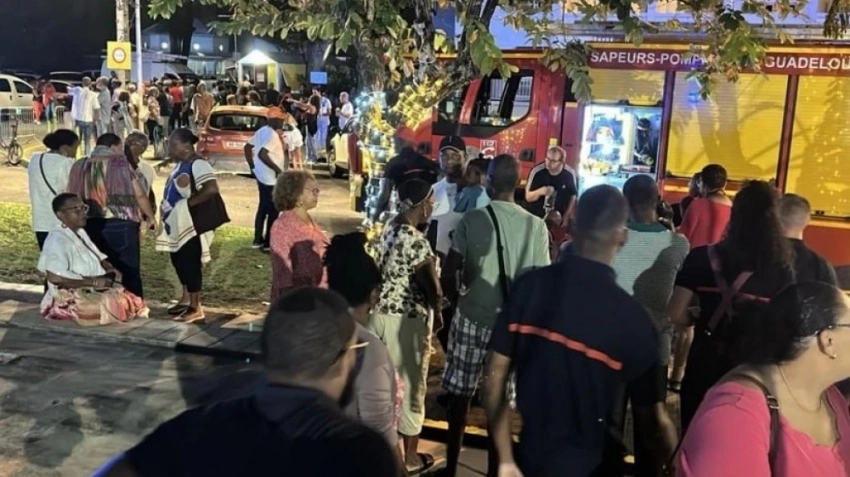 Мужчина въехал в толпу на Рождественской ярмарке во Французской Гваделупе