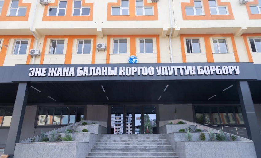 В НЦОМиД расширили количество коек для детей с пневмонией