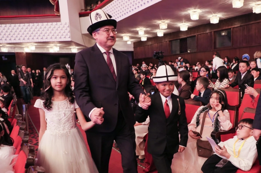 От снежной тропы к президентской елке — история школьника из Кара-Кульджи