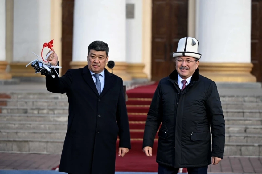 Минводсельпрому передали 44 новых служебных автомобиля